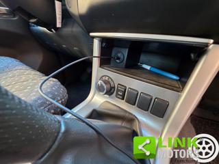 NISSAN Navara usata, con Hill holder
