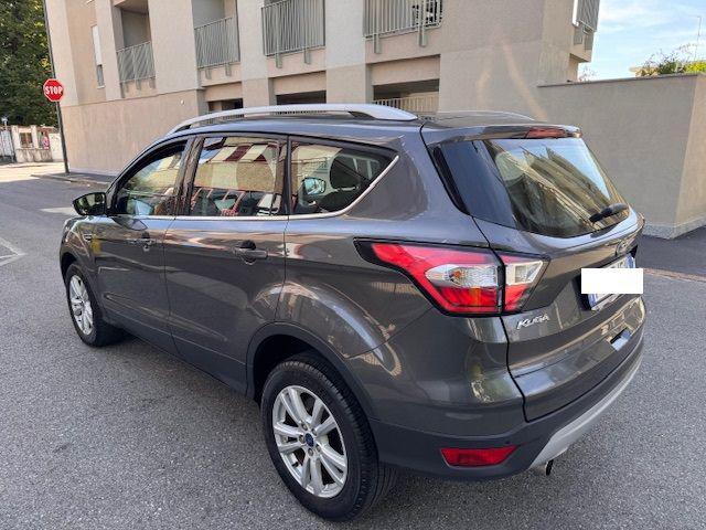 FORD Kuga usata, con Boardcomputer