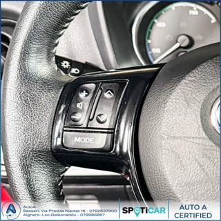 TOYOTA Yaris usata, con Bluetooth