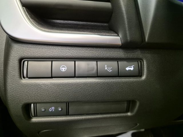 NISSAN Qashqai usata, con Sensori di parcheggio posteriori