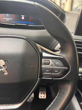 PEUGEOT 3008 usata, con Cerchi in lega