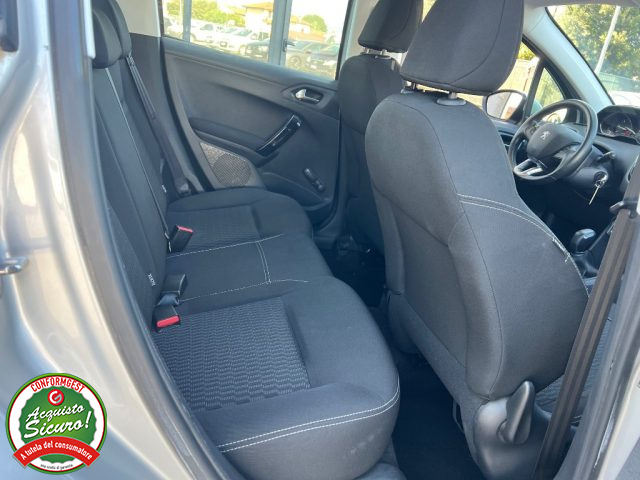 PEUGEOT 208 usata, con Fendinebbia