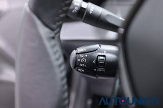 PEUGEOT 208 usata, con Fari LED