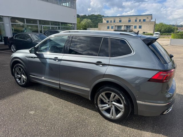VOLKSWAGEN Tiguan Allspace usata, con Airbag Passeggero