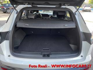 RENAULT Austral usata, con Sedile posteriore sdoppiato