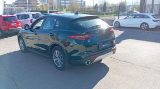 ALFA ROMEO Stelvio usata, con Fari Xenon