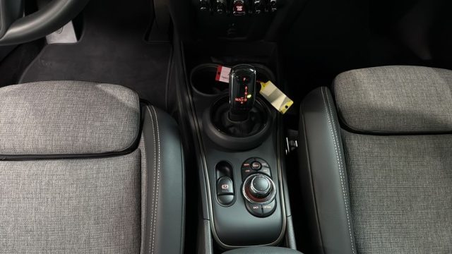 MINI Countryman usata, con Cronologia tagliandi