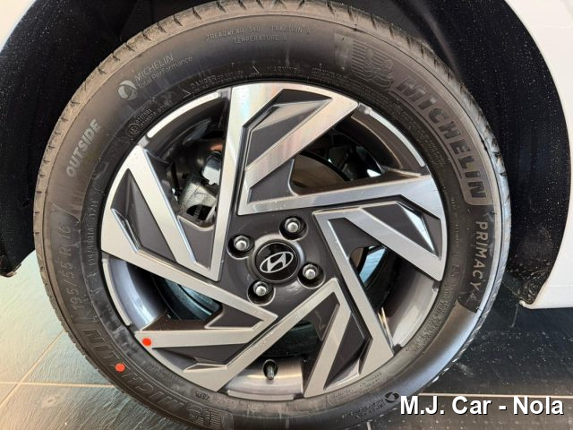 HYUNDAI i20 usata, con Luci diurne LED