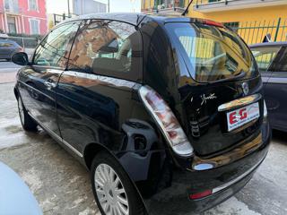 LANCIA Ypsilon usata, con Autoradio
