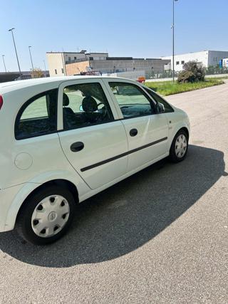 OPEL Meriva usata, con Chiusura centralizzata
