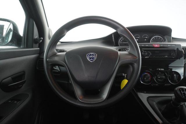 LANCIA Ypsilon usata 11