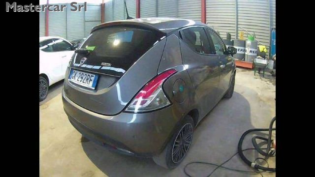 LANCIA Ypsilon usata, con Airbag Passeggero