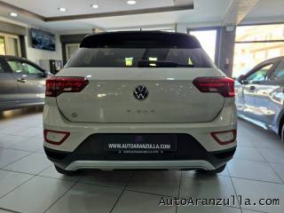VOLKSWAGEN T-Roc usata, con Alzacristalli elettrici