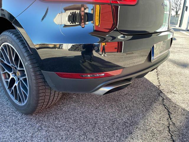 PORSCHE Macan usata, con Boardcomputer