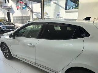 RENAULT Clio usata, con Chiusura centralizzata