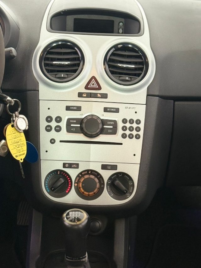 OPEL Corsa usata 10