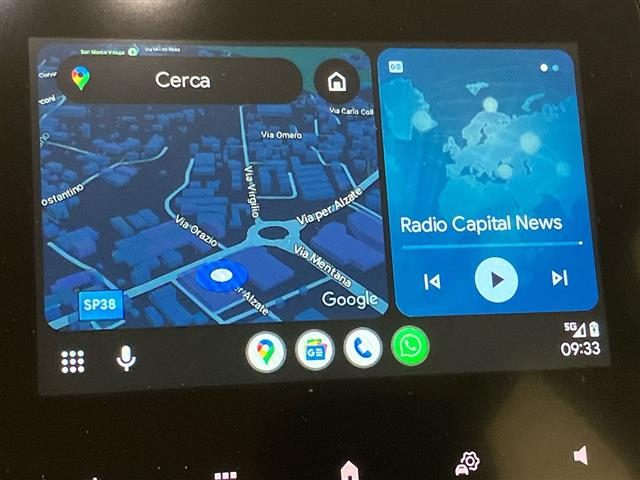 RENAULT ZOE usata 13