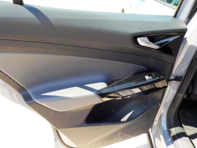 VOLKSWAGEN ID.4 usata, con Controllo vocale