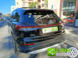 AUDI Q4 e-tron usata, con Sistema di navigazione