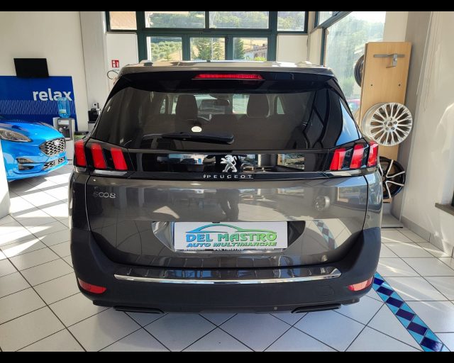 PEUGEOT 5008 usata, con Filtro antiparticolato