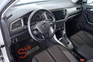 VOLKSWAGEN T-Roc usata, con Autoradio