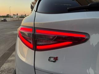 ALFA ROMEO Stelvio usata, con Volante multifunzione