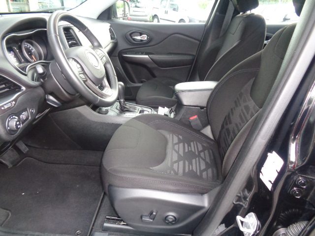 JEEP Cherokee usata, con Alzacristalli elettrici