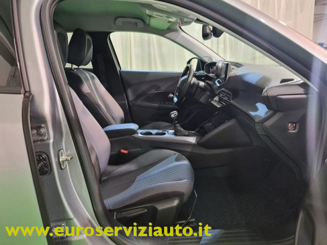 PEUGEOT 2008 usata 29