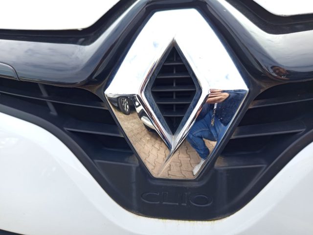 RENAULT Clio usata, con Controllo trazione
