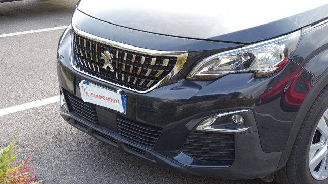 PEUGEOT 3008 usata, con Apple CarPlay