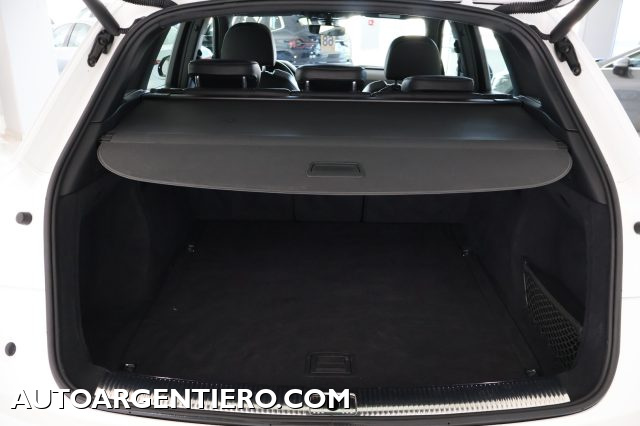 AUDI Q5 usata, con Autoradio digitale