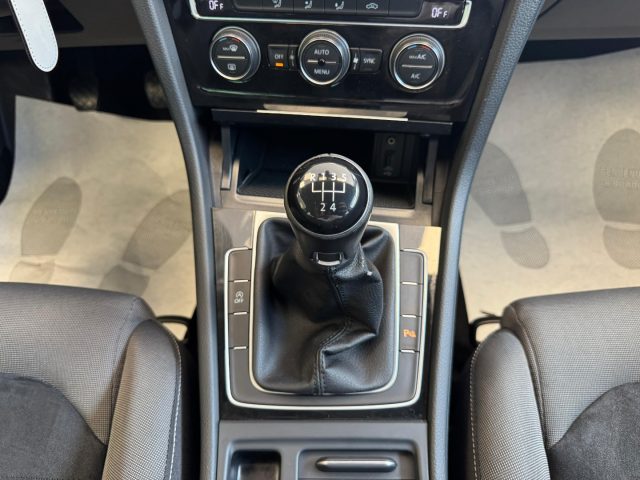 VOLKSWAGEN Golf Variant usata, con Cruise Control