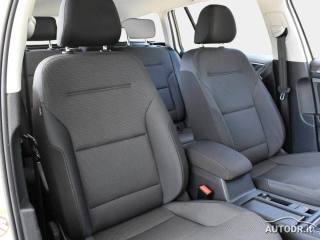 VOLKSWAGEN Golf Variant usata, con Autoradio