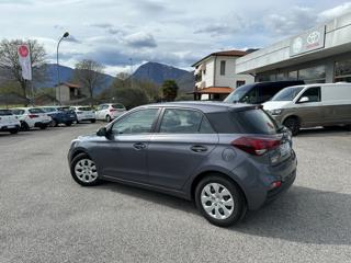 HYUNDAI i20 usata, con Airbag laterali