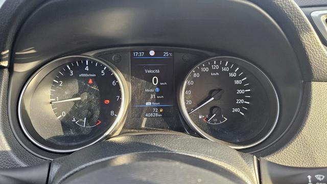 NISSAN Qashqai usata, con Sedile posteriore sdoppiato
