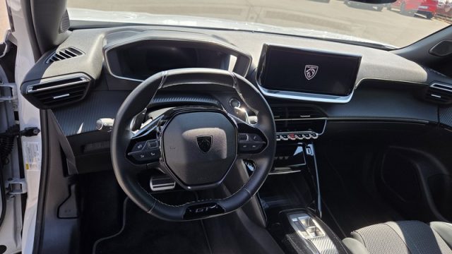 PEUGEOT 2008 usata, con Servosterzo