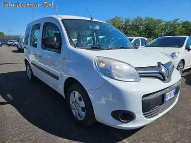 RENAULT Kangoo usata, con Alzacristalli elettrici