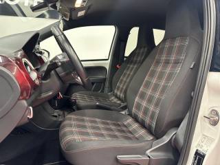 VOLKSWAGEN up! usata, con Chiusura centralizzata