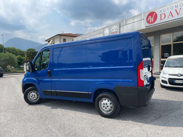 PEUGEOT Boxer usata, con Alzacristalli elettrici