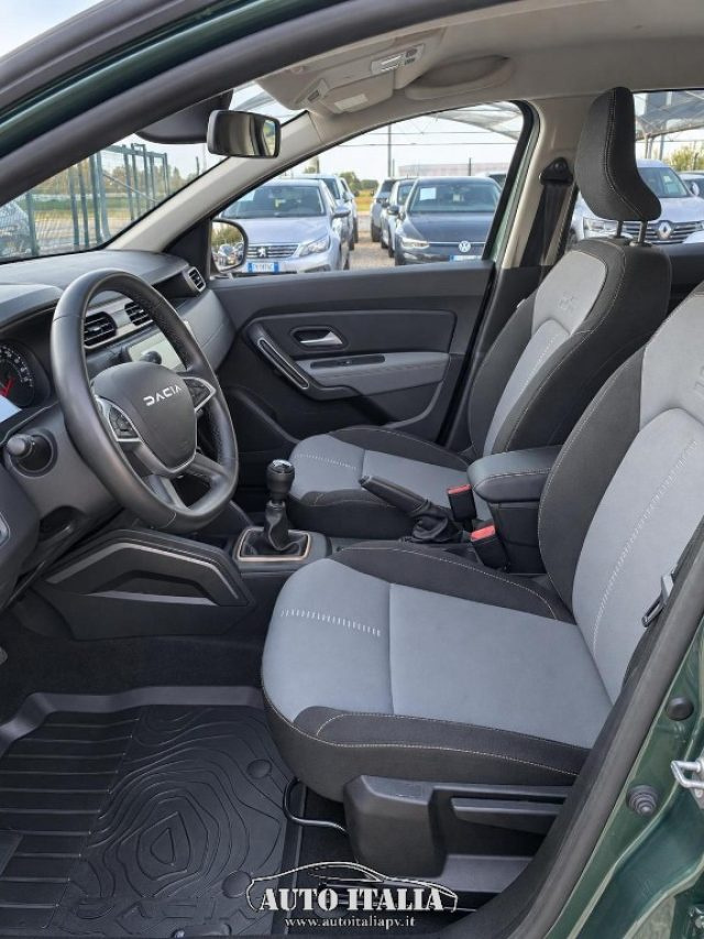 DACIA Duster usata, con Controllo automatico clima
