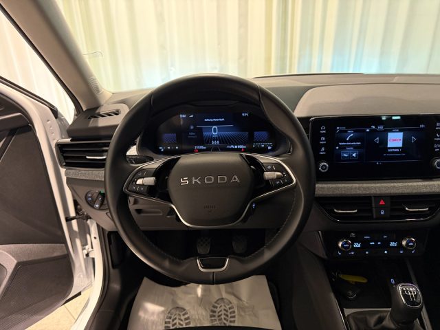 SKODA Kamiq usata, con Boardcomputer