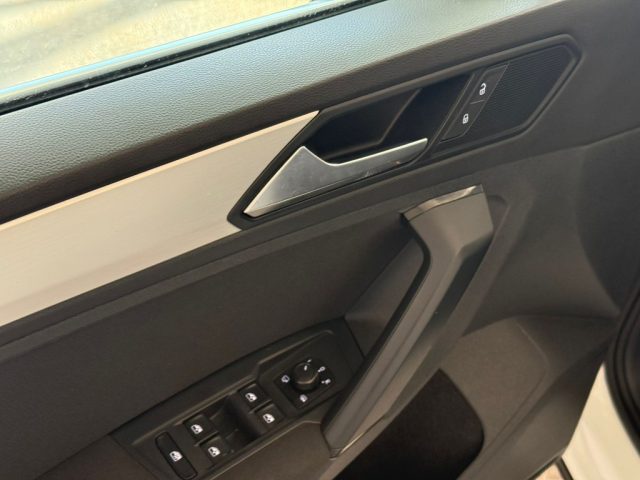 VOLKSWAGEN Tiguan usata, con Frenata d