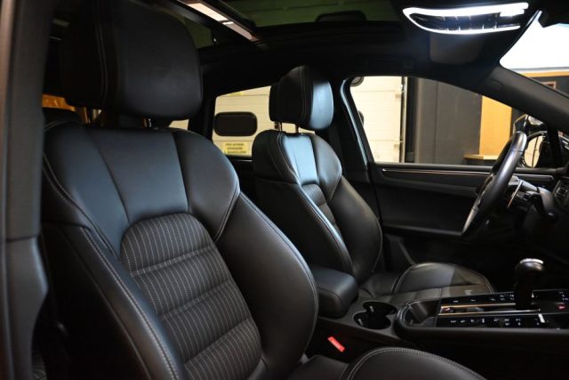 PORSCHE Macan usata 38