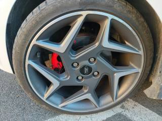 FORD Fiesta usata, con Fari LED