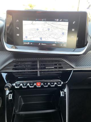 PEUGEOT 2008 usata, con Autoradio