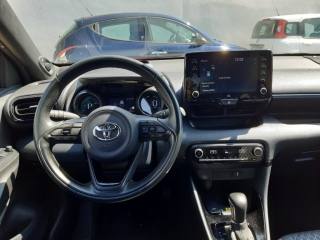 TOYOTA Yaris usata, con Autoradio
