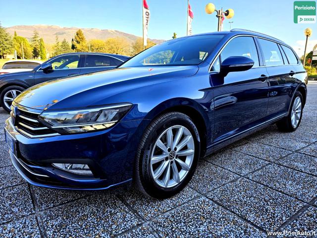 VOLKSWAGEN Passat Variant usata, con ABS
