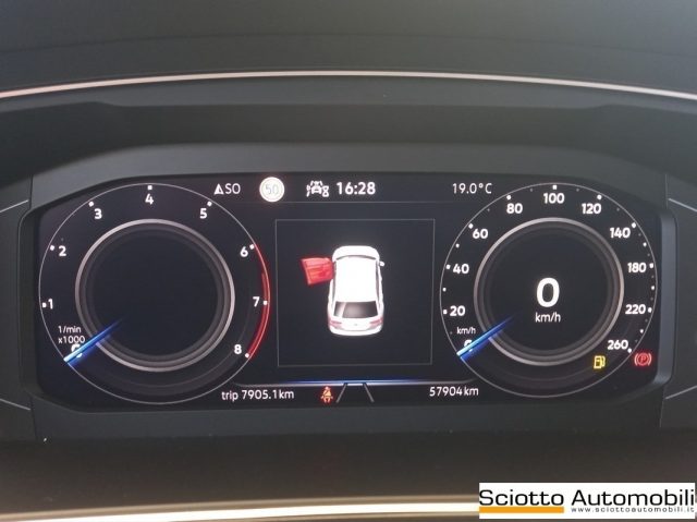 VOLKSWAGEN Tiguan usata, con ESP