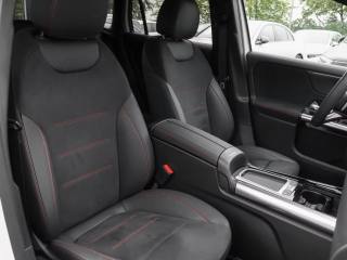 MERCEDES-BENZ GLA 180 usata, con Cerchi in lega