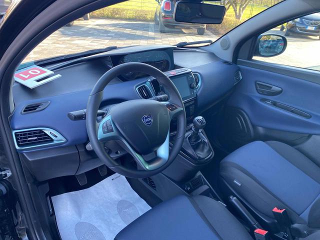 LANCIA Ypsilon usata, con Autoradio